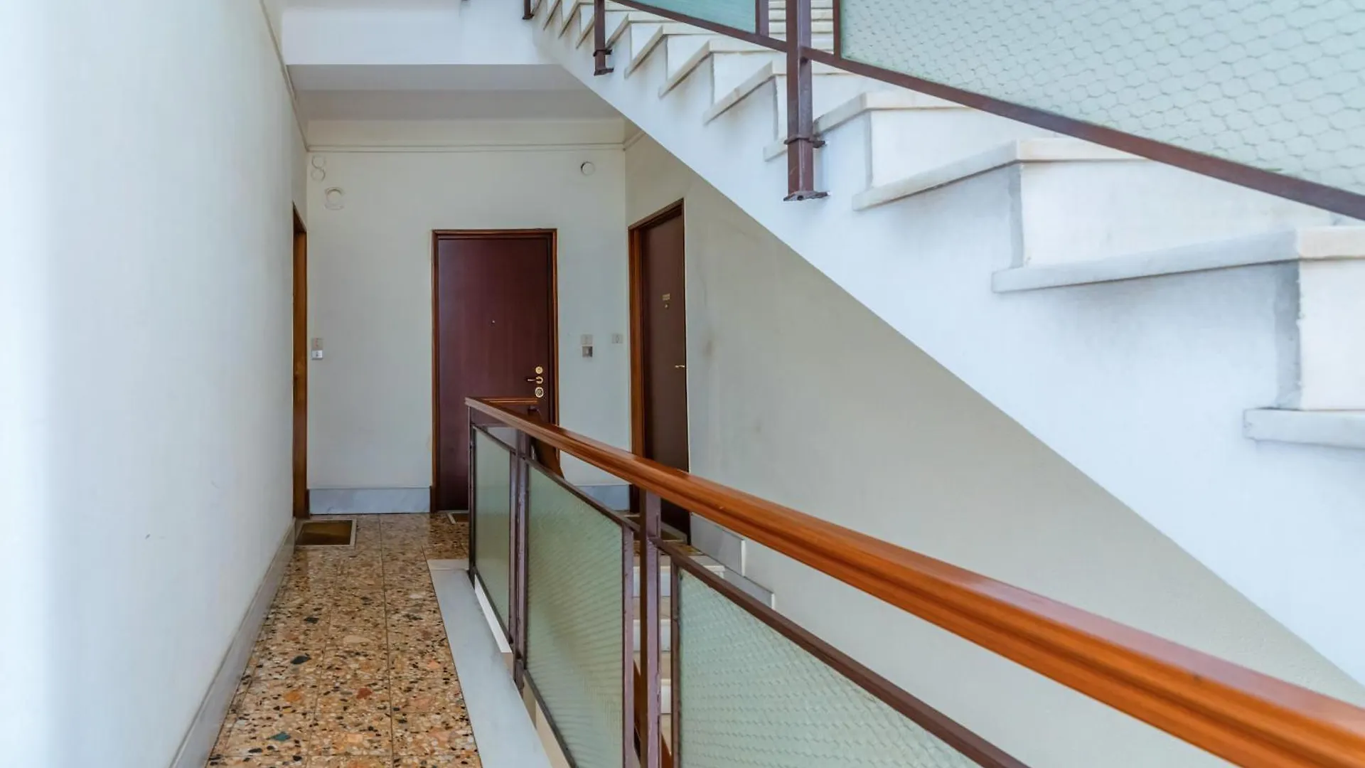 Appartamento Casa Marconi - Pavia City - By Host4U