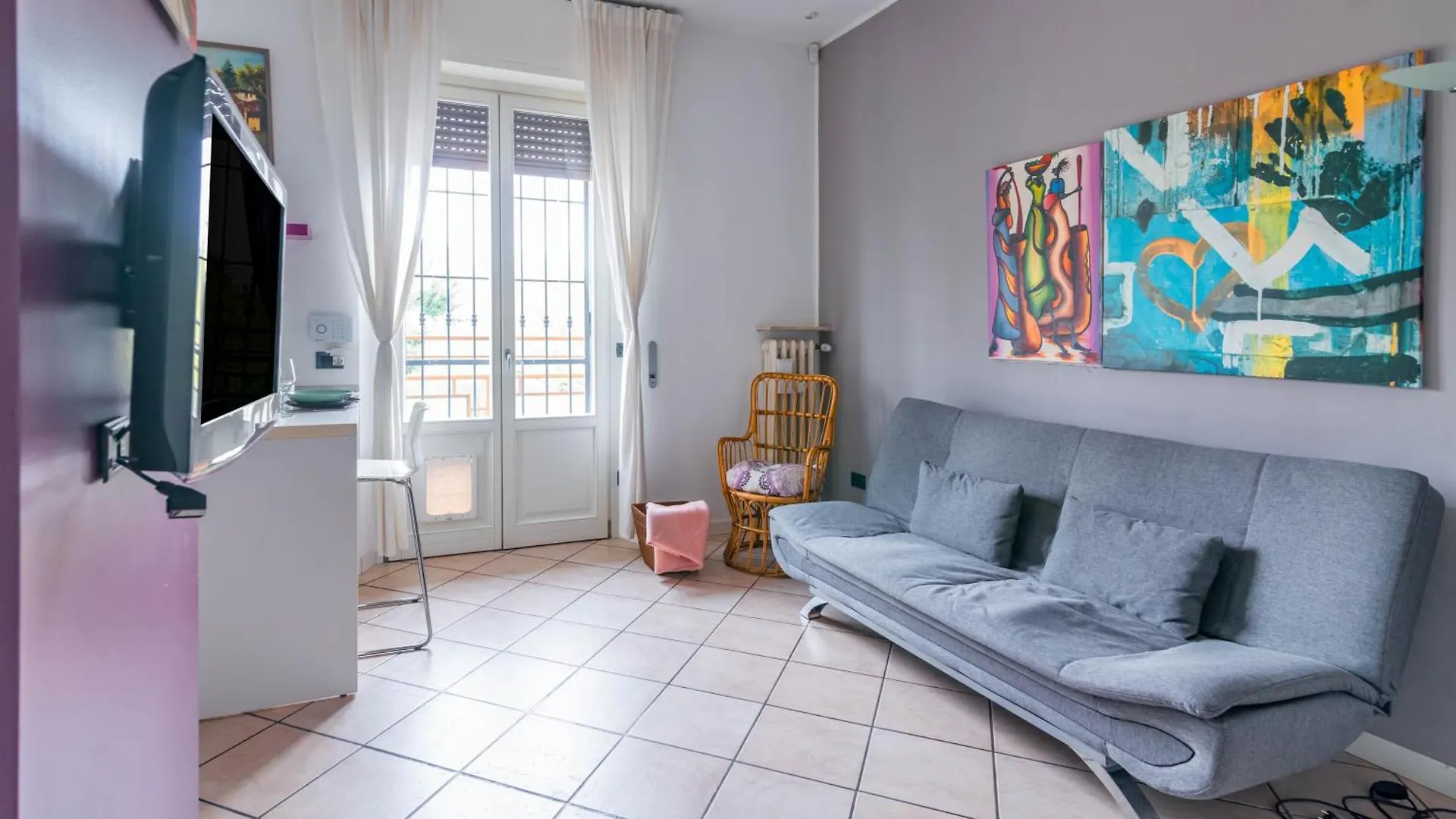 Appartamento Casa Marconi - Pavia City - By Host4U