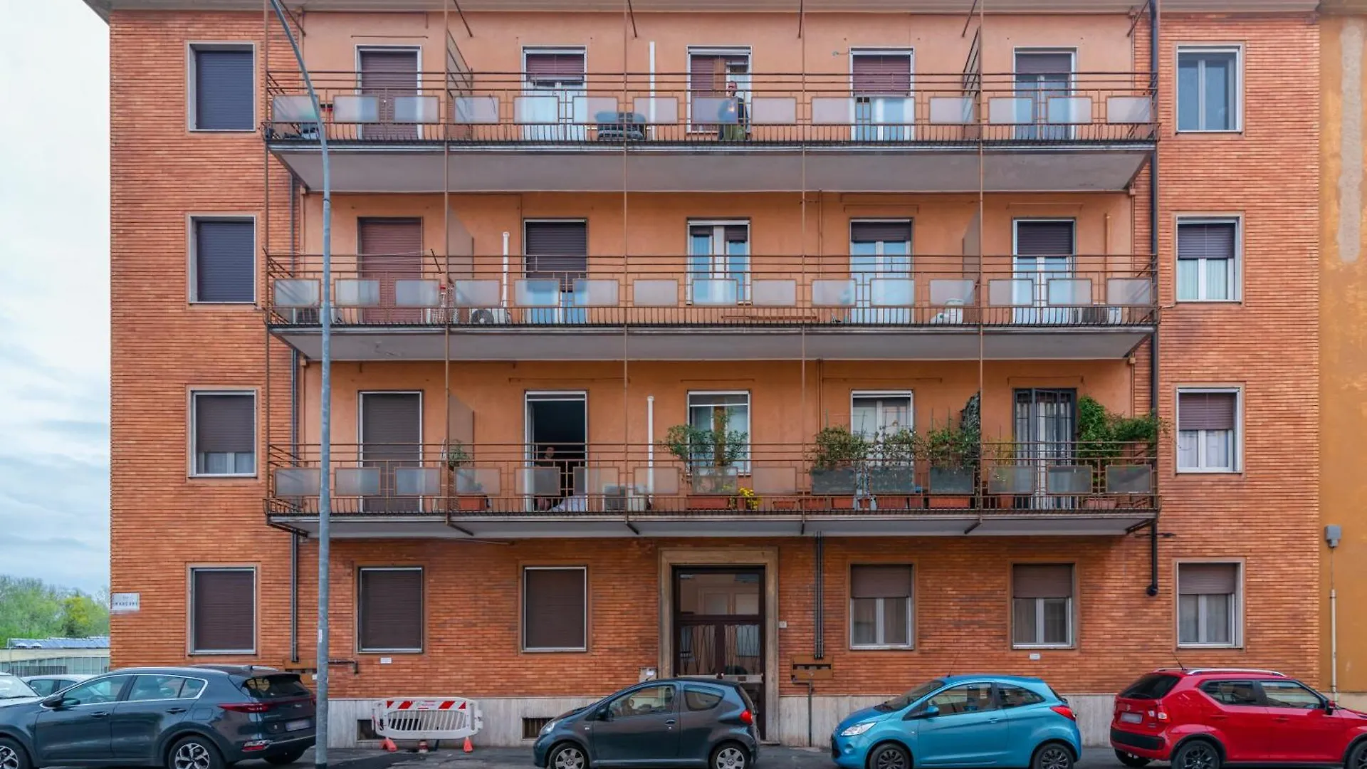 Appartamento Casa Marconi - Pavia City - By Host4U